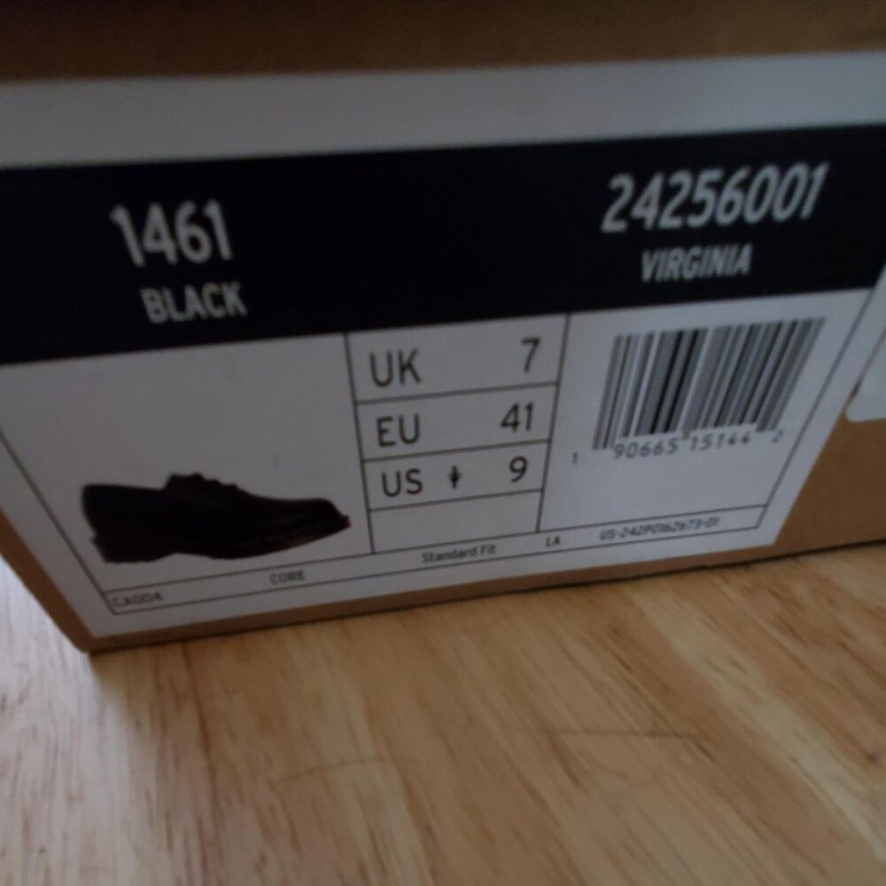 Dr. Martens 1461 Virginia Ambassador Leather shoes -Size 9- Like new